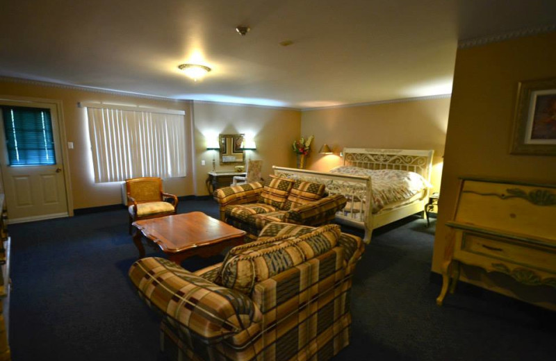 Guest room at Grand Tappattoo Resort.