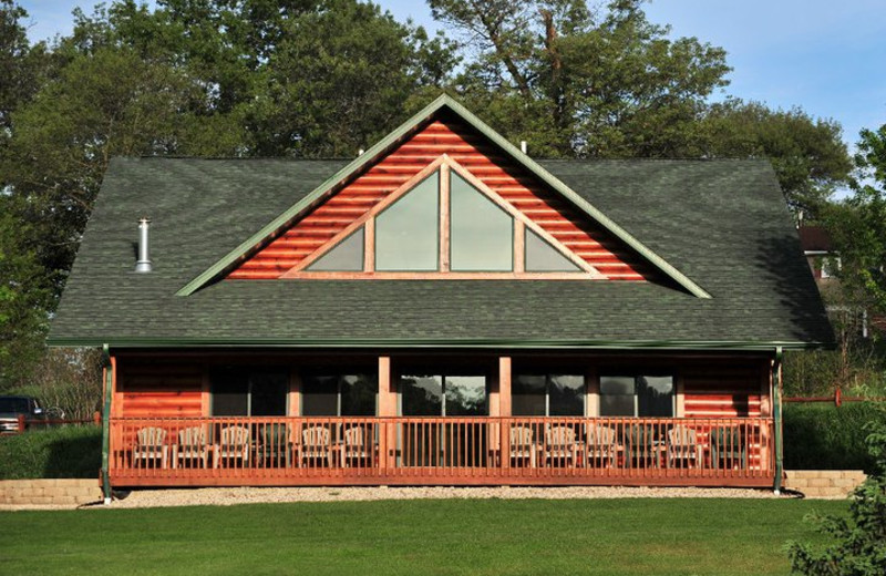 Cabin exterior at Cedar Valley Resort.