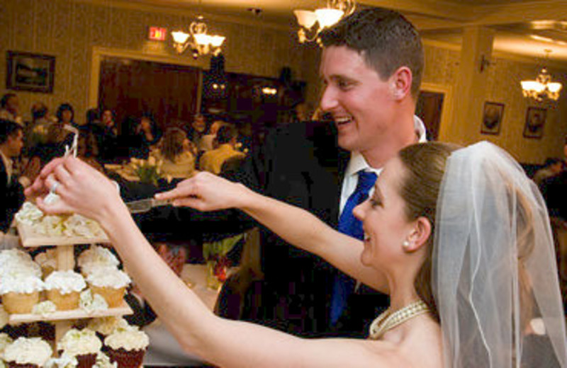 Wedding couple at Winter Clove Inn.