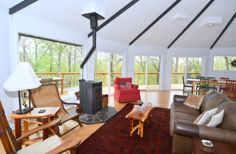 Rental living room at Berkeley Springs Cottage Rentals.