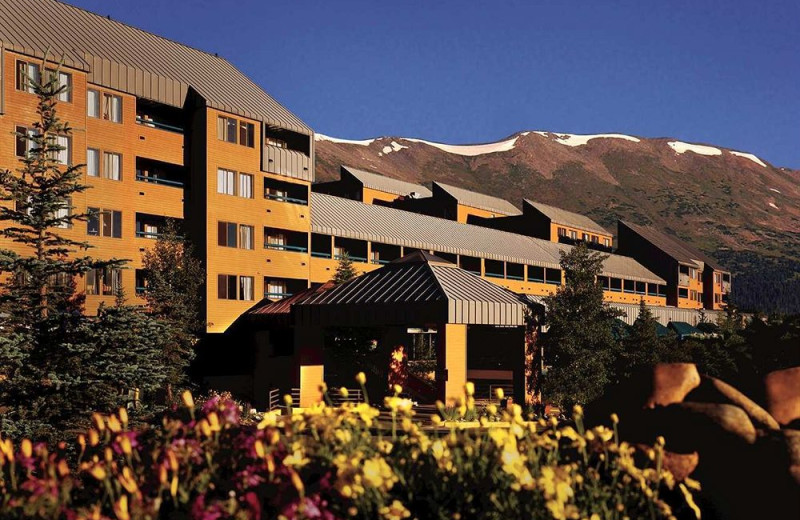 DoubleTree Hilton exterior at Breckenridge Discount Lodge.