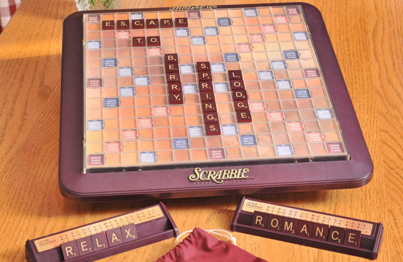 Board games at Berry Springs Lodge.