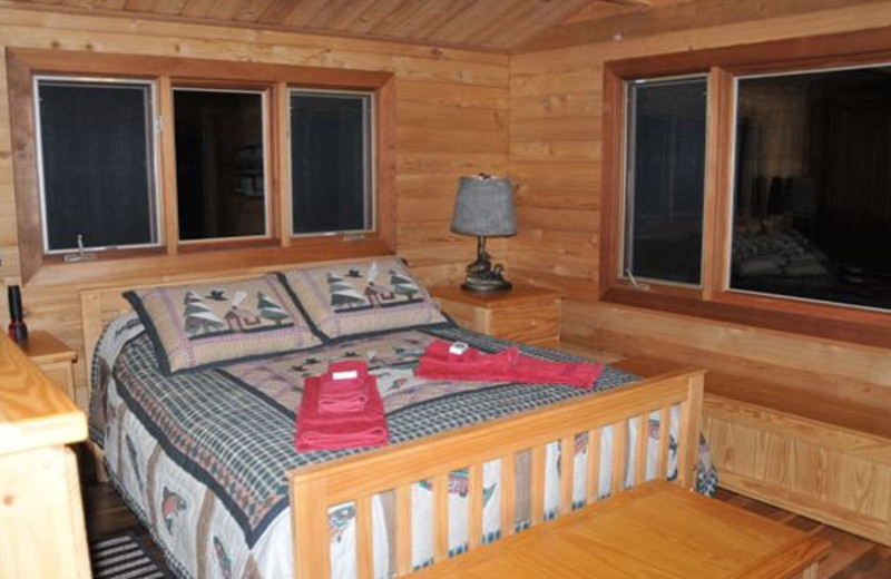 Guest room at La Réserve Beauchêne.