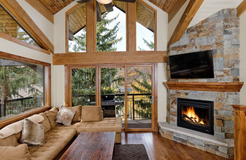 Guest living room at The Crestwood.