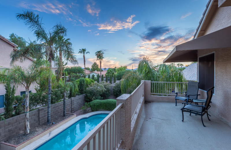 Rental deck at Padzu Vacation Homes - Scottdale.