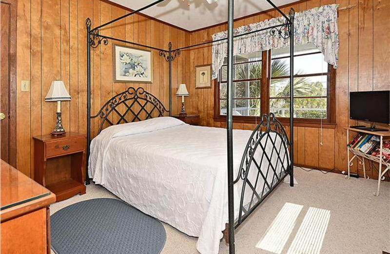 Rental bedroom at Litchfield Real Estate.