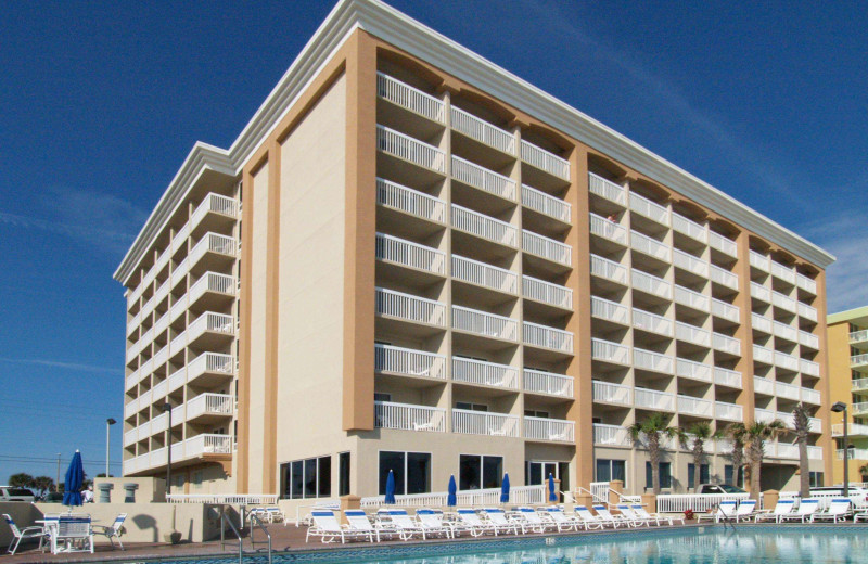 Outdoor pool at  Hampton Inn Daytona Shores - Oceanfront.