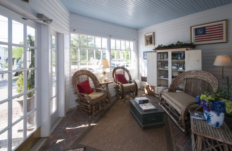 Guest living room at Mill Falls at the Lake.