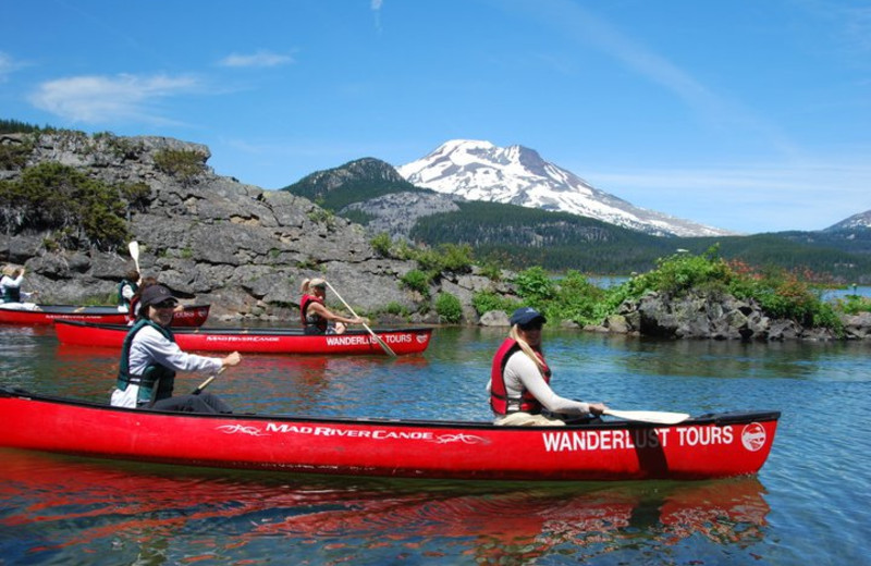 Wanderlust Tours offers guided trips of lakes and lava tubes, kayaking and canoeing many scenic regions of Central Oregon.