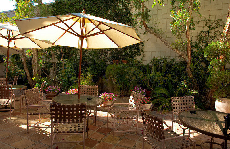 Patio at Best Western Plus Las Brisas Hotel.