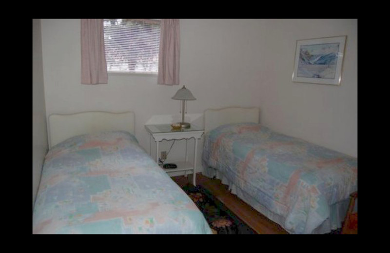 Guest room at Woodside Cottage Bed and Breakfast.