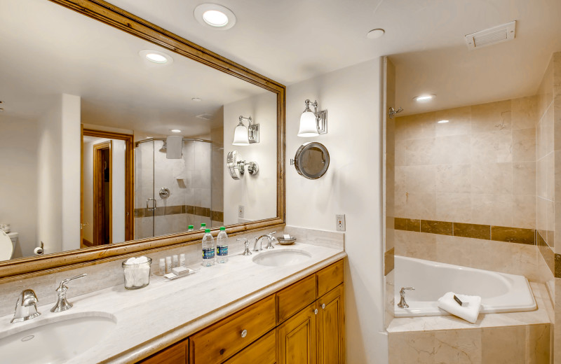 Guest bathroom at Vail Mountain Lodge & Spa.