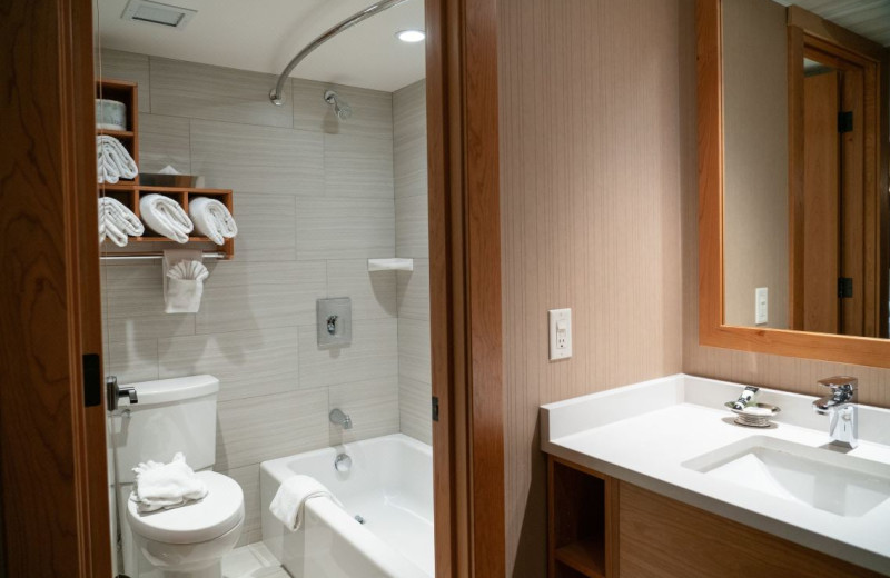 Guest bathroom at Banff Ptarmigan Inn.