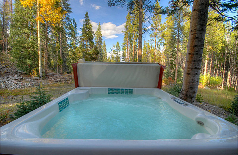 Rental hot tub at Breckenridge Rentals by Owner.