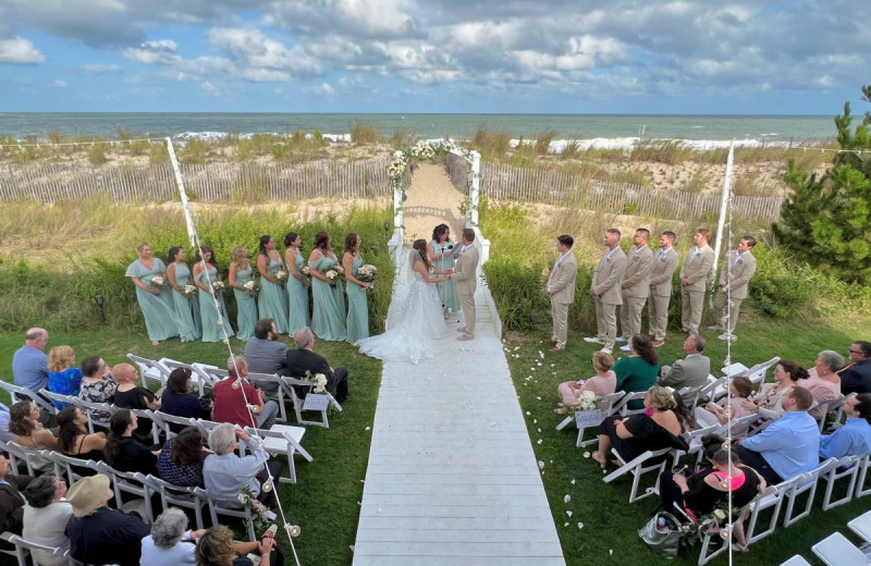 Weddings at The Addy Sea.