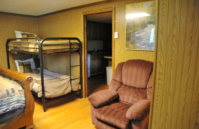 Guest room at Gwin's Lodge & Kenai Peninsula Charter Booking Service.