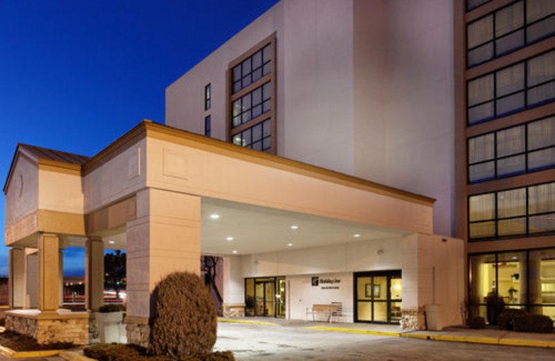 Exterior View of Holiday Inn The Grand Montana - Billings