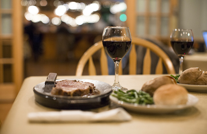 Raven Rock Grill at Skyport Lodge