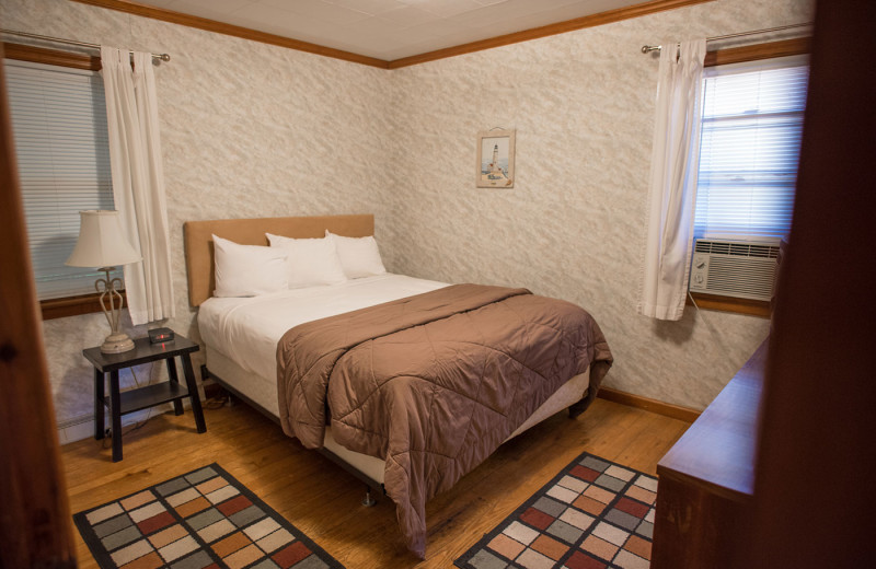 Cabin bedroom at Dunham's Bay Resort.