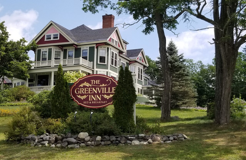 Exterior view of Greenville Inn.