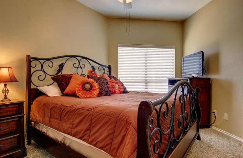 Rental bedroom at New Braunfels Escapes.