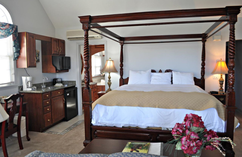 Guest bedroom at Nordic Village Resort.