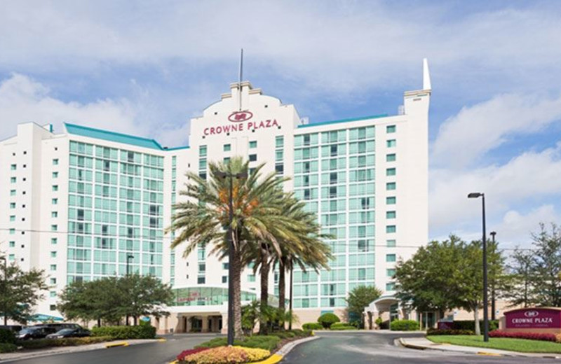 Exterior View of Crowne Plaza Orlando Universal Hotel
