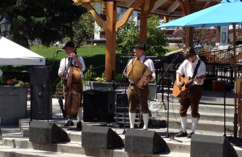Oktoberfest at Obertal Inn.