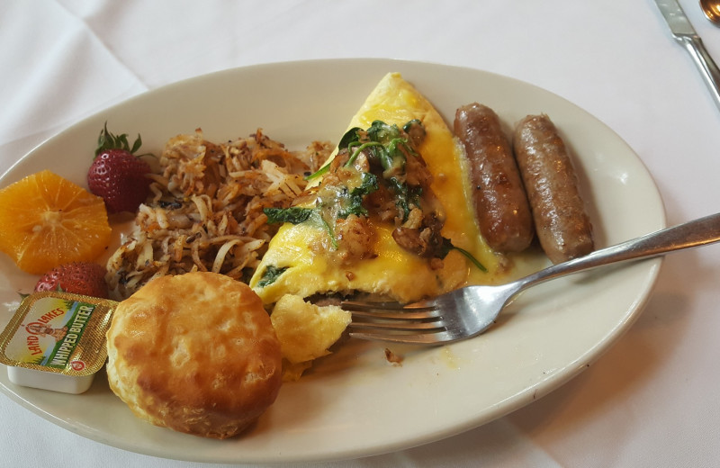 Breakfast at Lemley's Cedar Rock Inn.