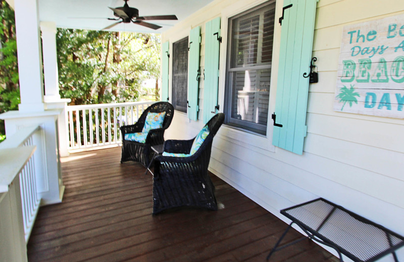 Porch at Forest Trail 286.