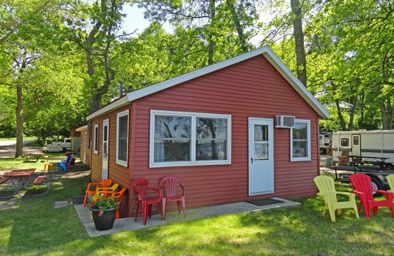 Cabin exterior at Diamond Lake Resort.