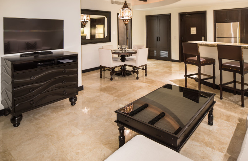 Guest room at Cabo Azul Los Cabos.