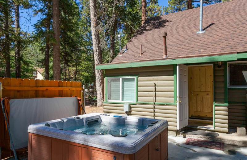Rental hot tub at Big Bear Cool Cabins.