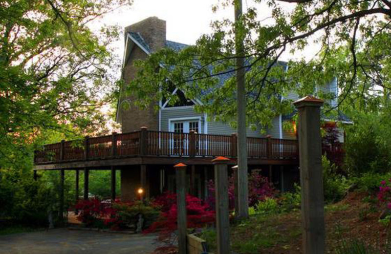 Exterior view of Rainey Day Resort.