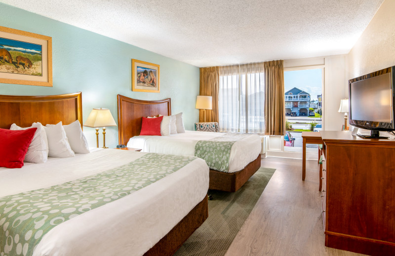 Guest room at Ramada Plaza Nags Head Oceanfront.