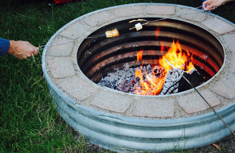 Bonfire at Fisher's Lakeside Cottages.