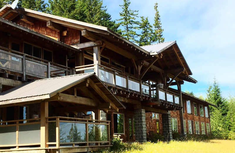 Exterior view of Wood Mountain Lodge.