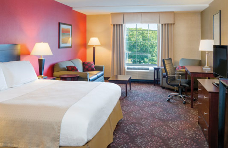 Guest Room at Holiday Inn Norwich