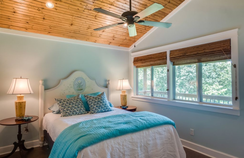 Rental bedroom at Chattanooga Vacation Rentals.