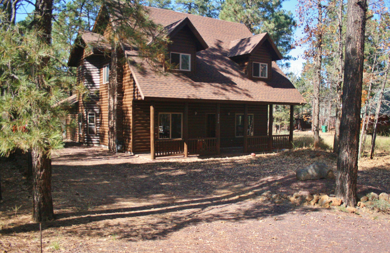 Exterior View of Tall Pines Getaway