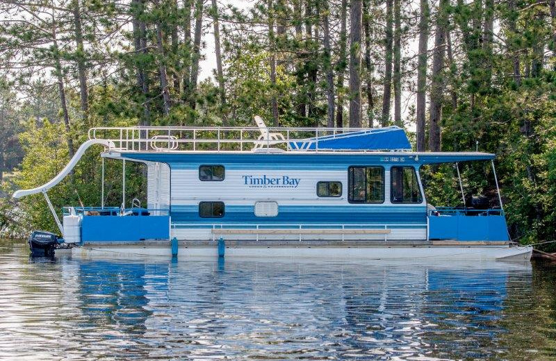 Houseboat exterior at Timber Bay Lodge & Houseboats.