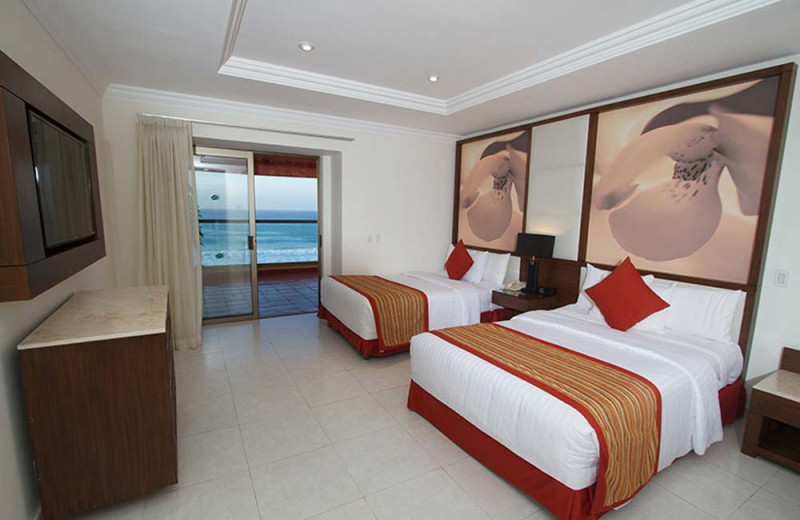 Guest room at Royal Solaris - Los Cabos.