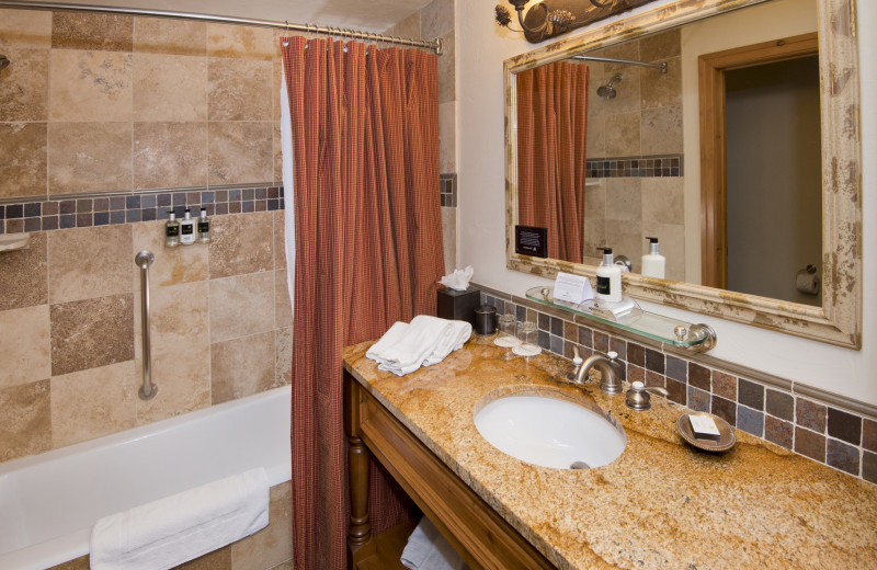 Guest bathroom at The Pines Lodge, A RockResort.