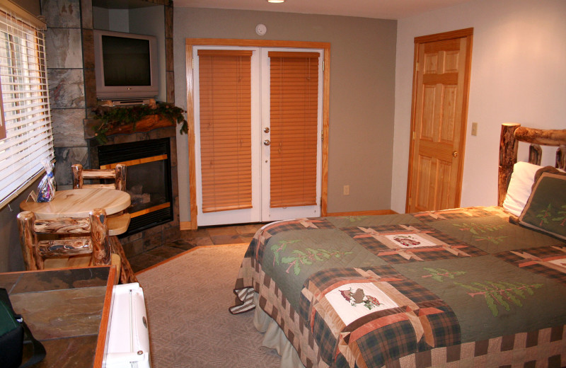 Guest room at Fawn Valley Inn.