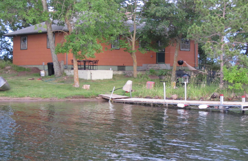 Exterior view of Sams Island Cabin.
