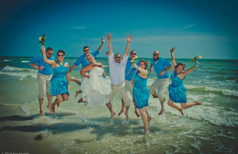 Wedding at Lighthouse Resort Inn & Suites.