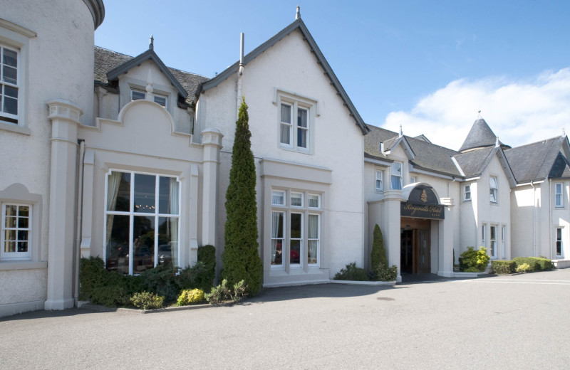 Exterior view of Kingsmills Hotel.