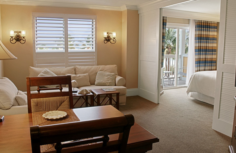 Guest suite at Sheraton Suites Key West.