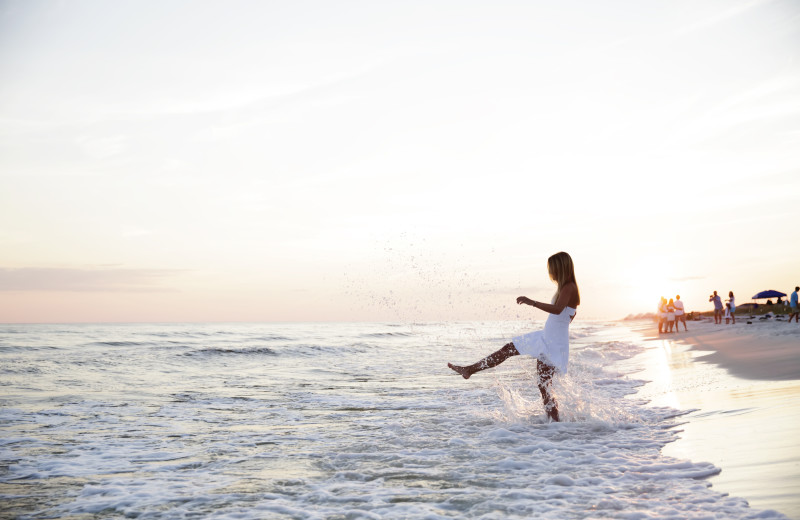 Enjoy a relaxing beach getaway in a condo or home along the beaches of Northwest Florida and Coastal Alabama with Southern Vacation Rentals.