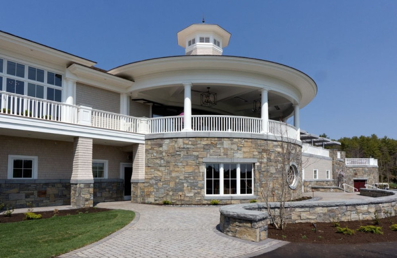 Clubhouse at Boothbay Harbor Oceanside Golf Resort.